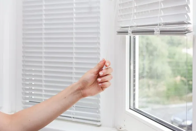 DIY Steps to Repair Blinds That Won’t Go Up